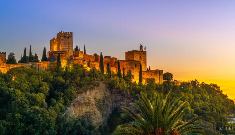 Granada é uma das cidades mais baratas e encantadoras da Espanha
