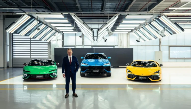 Lamborghini celebra sucesso no Red Dot Awards 2025 – Fipe Carros
