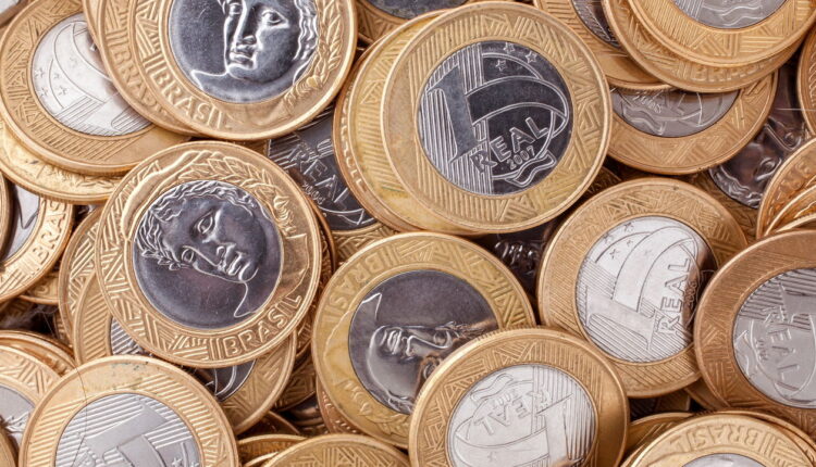 Moeda de 1 real que muda vidas atrai novos colecionadores
