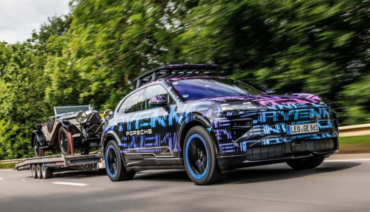 Porsche mostra habilidades do novo Cayenne EV em testes na montanha