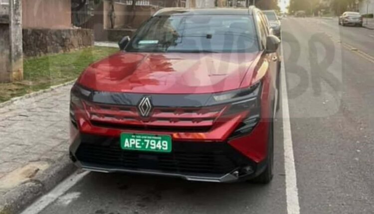 Novo Renault Boreal 2026 ainda roda em testes, mas terá cores chamativas