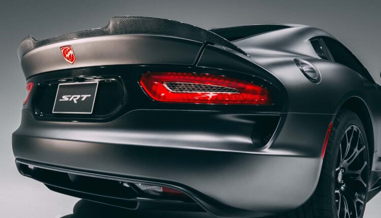 Depois do Hemi V8, Stellantis ressuscita marca SRT