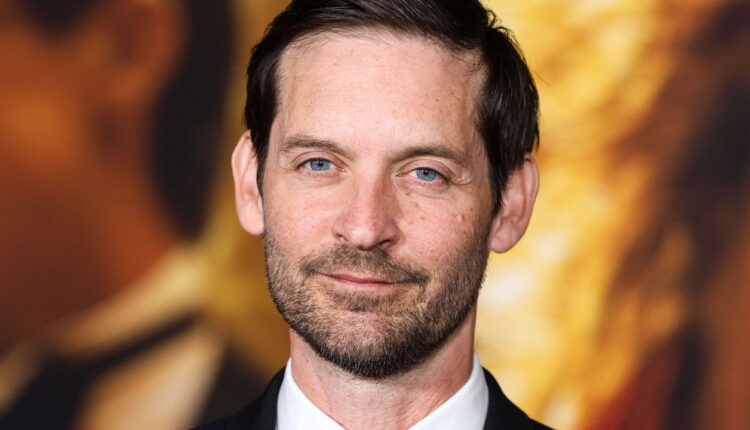 A jornada de Tobey Maguire que emocionou Hollywood e os fãs