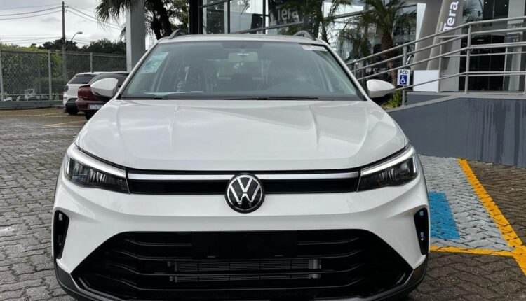 Volkswagen reduz preço do Nivus Comfortline em R$ 25.912 para PcD em julho