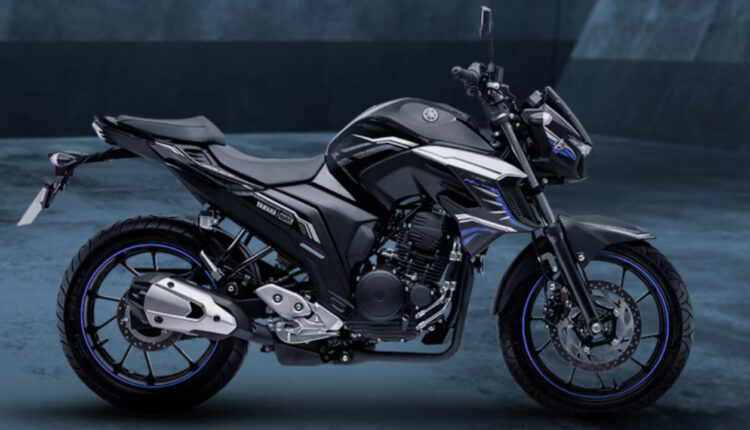 Essa moto roda até 600 km sem abastecer e está bombando em 2025