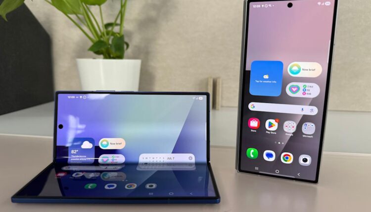 Samsung's latest foldables are thinner, lighter, and put Apple on notice