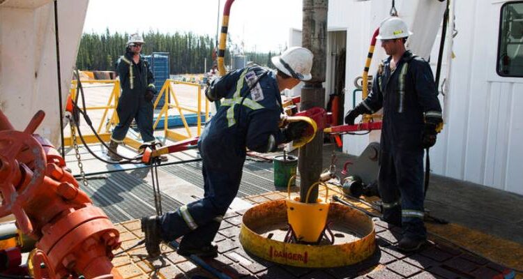 Ações da Azevedo & Travassos (AZEV3) disparam após negócio bilionário com a Petrobras