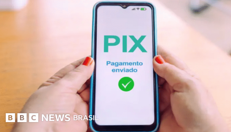 Tarifaço de Trump: por que o governo dos EUA abriu investigação contra o Pix?