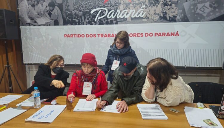Petistas do Paraná voltam às urnas neste domingo (27)