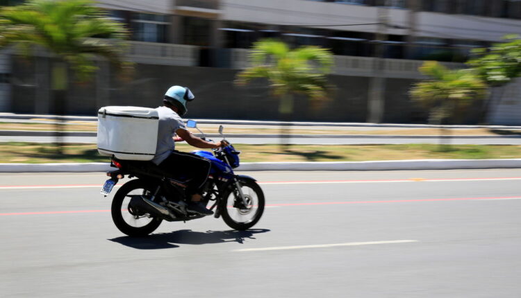 O que significa quando o motoboy age dessa maneira?
