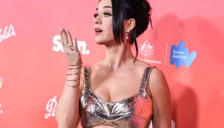 A decisão que levou Katy Perry a construir uma fortuna milionária!