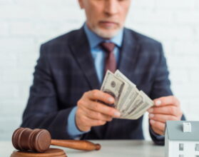 Como minimizar riscos em leil es - Leilao De Imoveis 1747780118678 279x220 