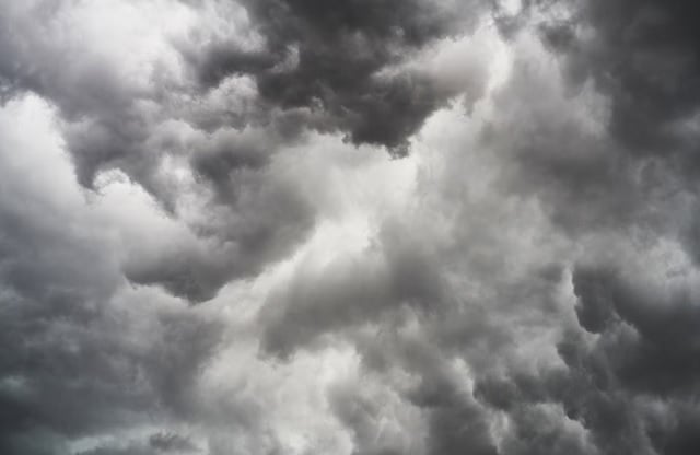 nuvens carregadas e frente fria em junho- previsão do tempo - região sul