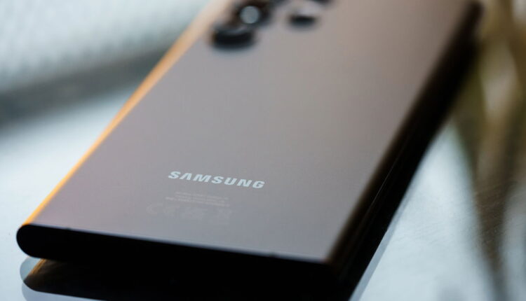Opção da Samsung custa menos de R$ 800 e é o celular novo com o melhor preço do País!