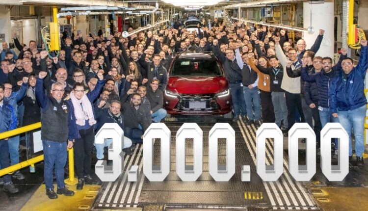Chevrolet Onix chega a 3 milhões de unidades produzidas e supera Corsa