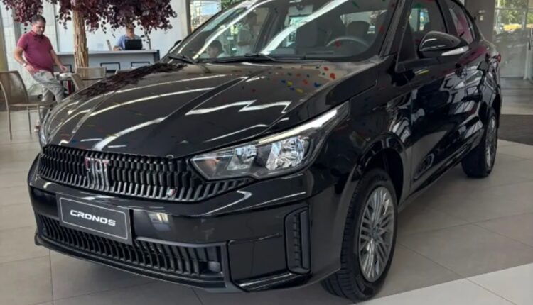 Fiat diminui preço do Cronos Drive 1.0 em até R$ 18 mil para PcD