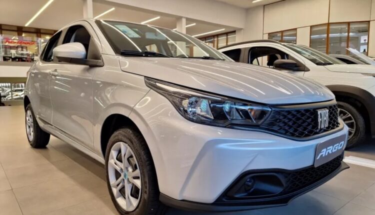 Fiat baixa preço do Drive 1.0 em R$ 10.600 para PcD em agosto