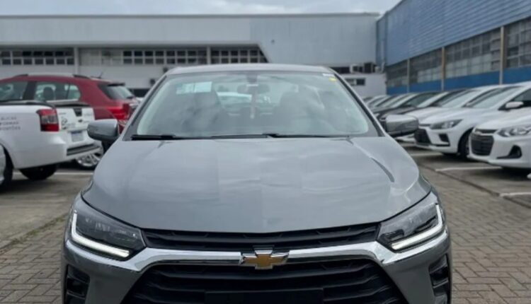 Chevrolet Onix Plus Premier 2026: ficha técnica, preço e itens de série