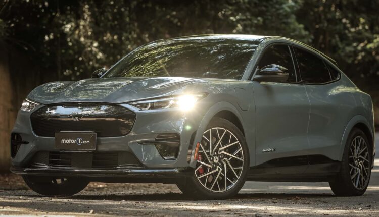 Ford anuncia nos EUA linha de elétricos acessíveis com plataforma inédita