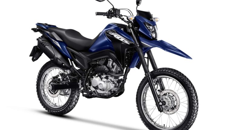 Honda NXR 160 Bros 2026 chega com alterações para seguir líder