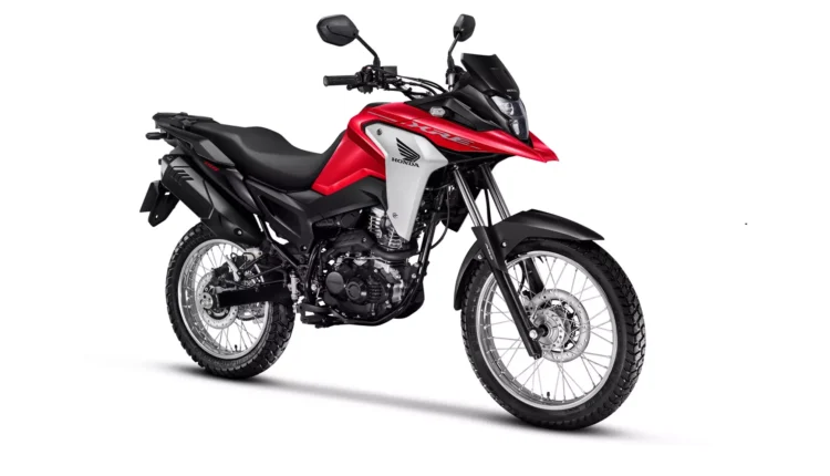 Honda lança XRE 190 2026 no Brasil com versões Adventure e Standard
