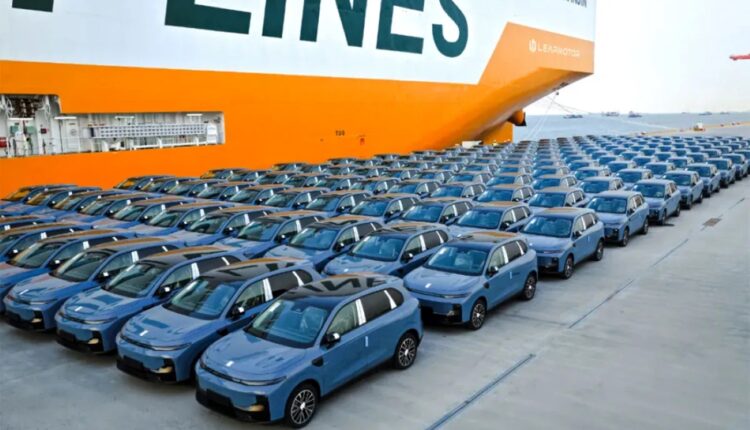 Leapmotor B10 chega à Europa antes do lançamento e pode vir ao Brasil