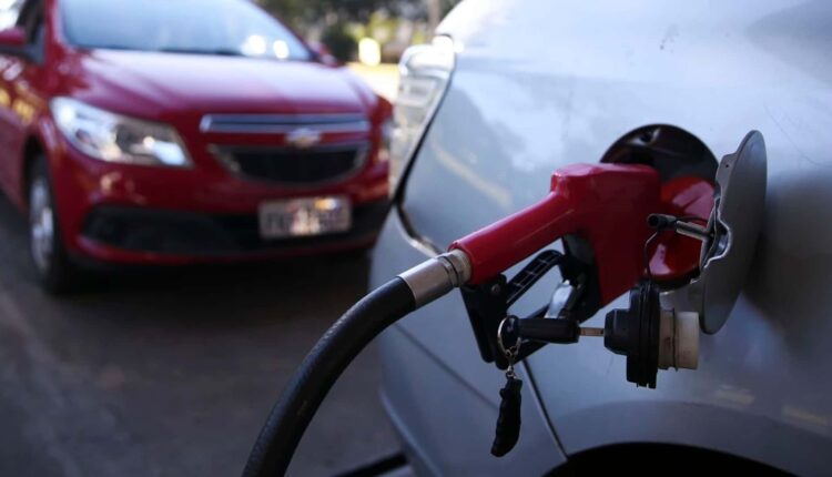 Nova gasolina com maior mistura de etanol já está valendo; veja o que muda