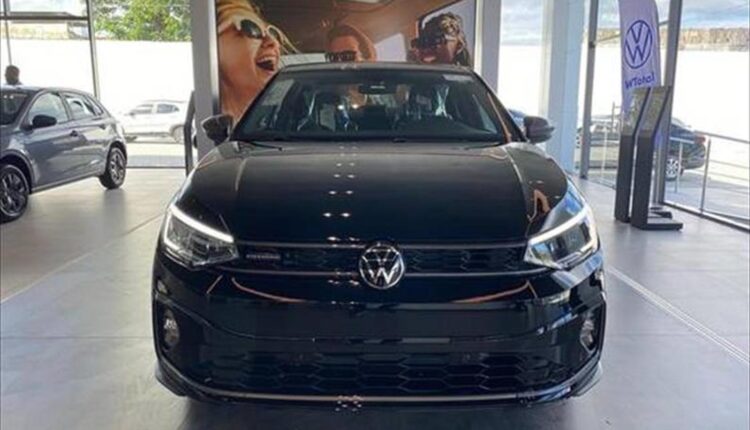 Volkswagen baixa preço do Virtus Exclusive em R$ 34.890 para PcD