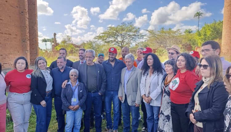 Em visita a assentamento do MST, ministro anuncia avanços para Reforma Agrária em Campos (RJ)