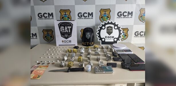 Menor de idade é apreendido com 39 pedras de crack em PG