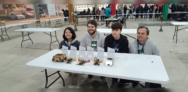 Equipe RobotBox conquista seis troféus no Salão de Robótica do Paraná