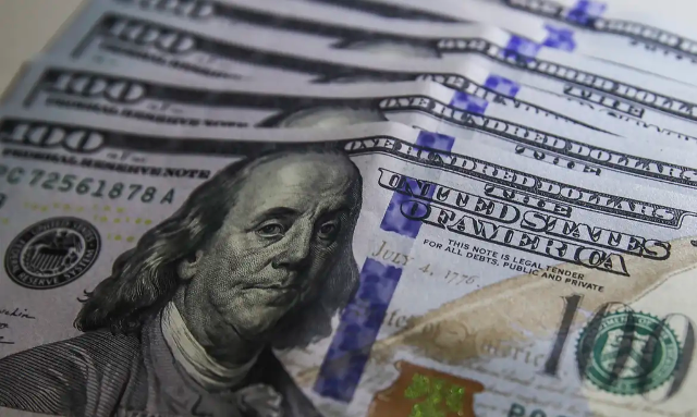 moeda cai para R$ 5,33 após inflação nos EUA