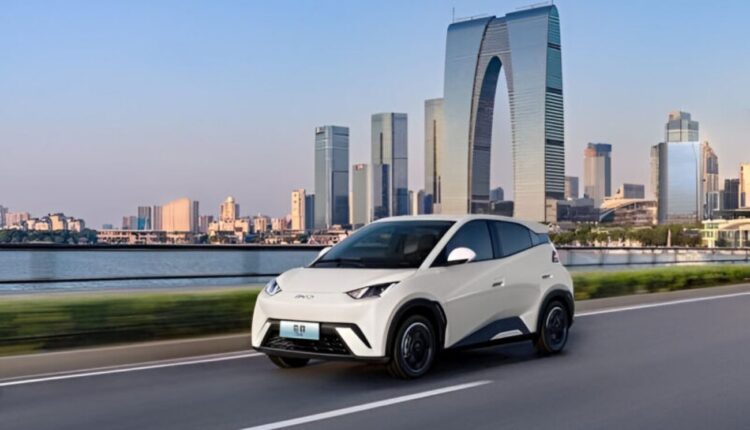 BYD mira 1 milhão de veículos vendidos fora da China até 2025