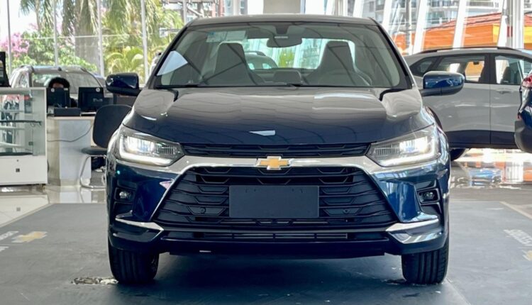 Chevrolet Onix Plus AT Turbo para PcD tem desconto de R$ 28.800 em setembro