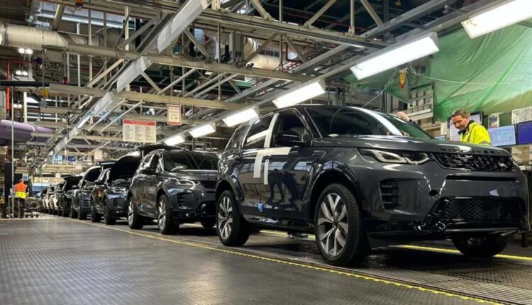 Cibercriminosos paralisam a produção da Jaguar Land Rover