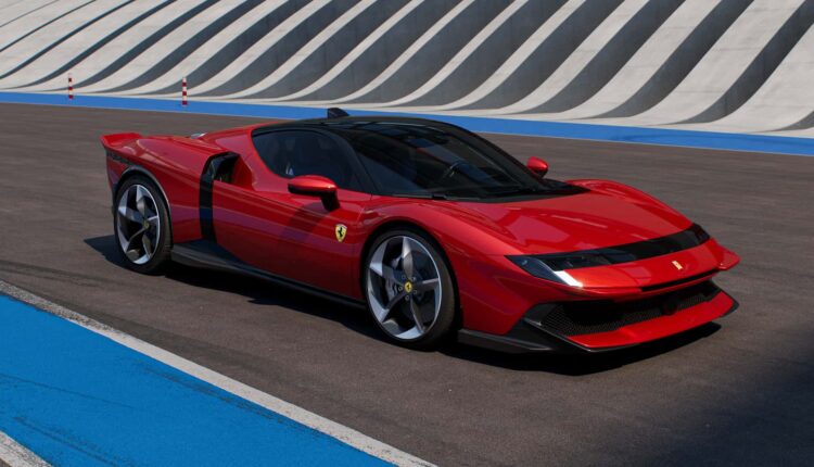 Ferrari Testarossa está de volta com 1.050 cv e três motores elétricos