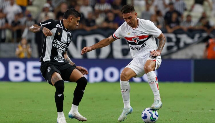 Lance de Ceará x São Paulo, pelo Brasileirão