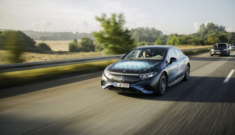 Mercedes-Benz testa bateria sólida com autonomia de 1.200 km
