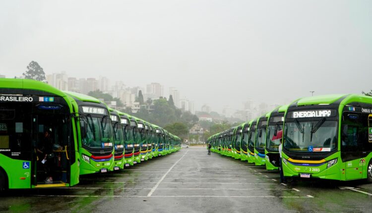 São Paulo amplia liderança e atinge quase mil ônibus elétricos na frota