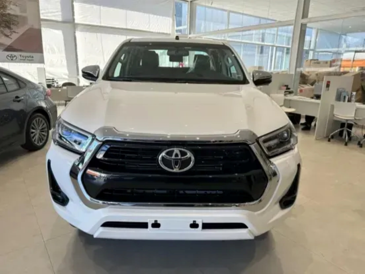 Toyota comercializa Hilux SR para CNPJ com descontão de R$ 55 mil em setembro