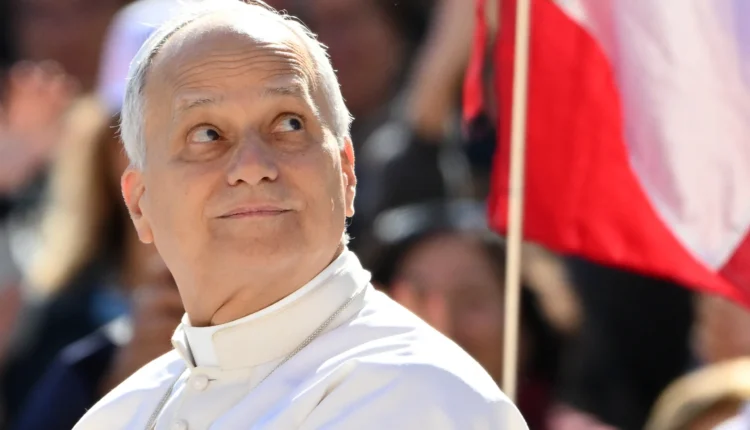 Papa Leão 14 terá primeiro encontro com MST e movimentos de todo mundo no final de outubro