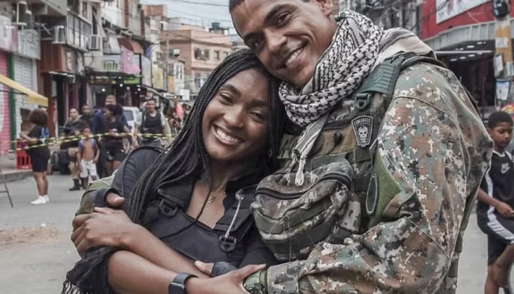Erika Januza e Marcello Melo Jr. em Arcanjo Renegado. Foto: Globoplay