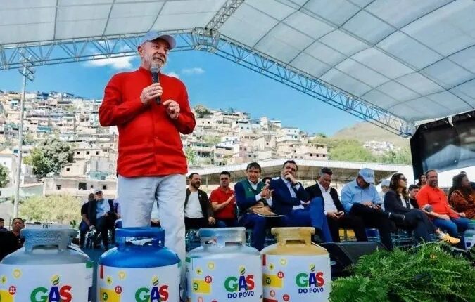 Entenda como vai funcionar o Programa Gás do Povo, com recarga gratuita de botijão para famílias de baixa renda