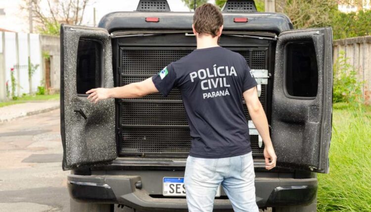 foto do camburão da polícia civil do paraná