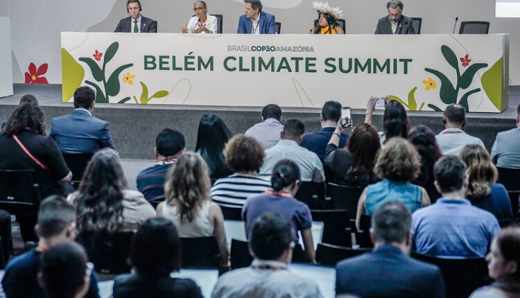 Líderes discutem transição energética e aguardam adesão da Alemanha a fundo florestal — Brasil de Fato