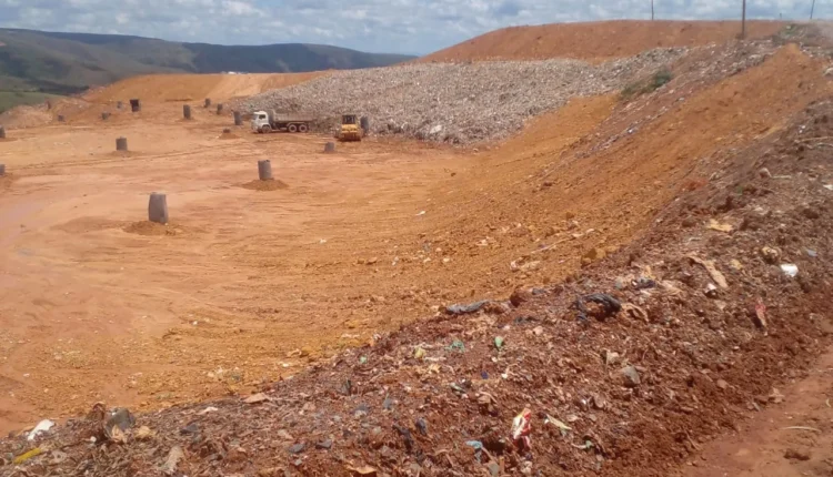 Lixão Padre Bernardo
