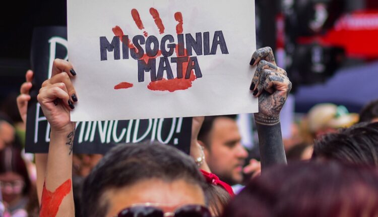 Misoginia é a conduta que manifesta ódio ou aversão às mulheres