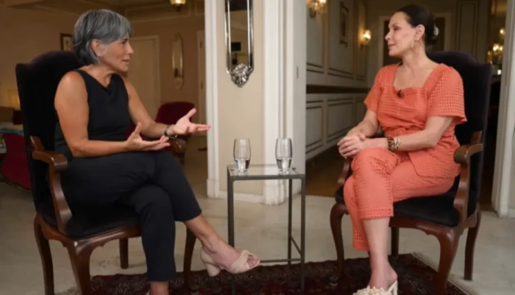 Gloria Pires e Carolina Ferraz. Fotos: Divulgação/RECORD