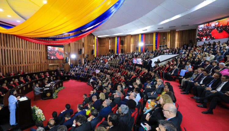 Delcy Rodríguez presidiu a sessão solene de abertura do ano judicial de 2026 no Supremo Tribunal