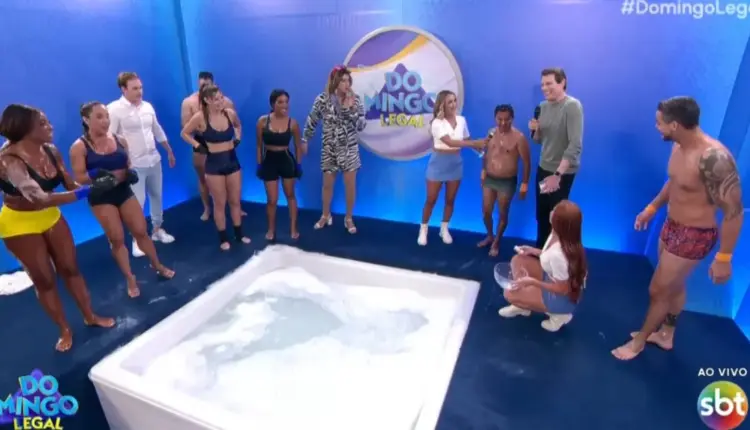 Quadro da Banheira no Domingo Legal. Foto: Reprodu&ccedil;&atilde;o/SBT